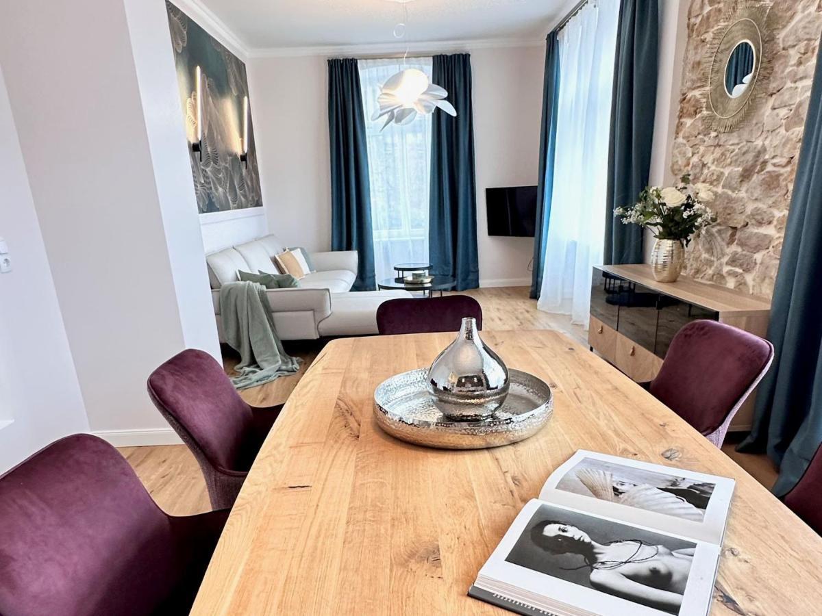 Villa Gloria - Fewo Suite Badenweiler Exteriér fotografie